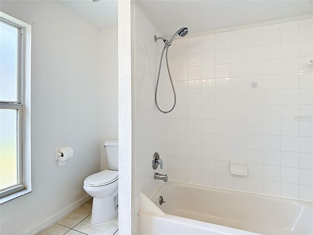 957 VIA BIANCA DRIVE, Davenport, FL 33896