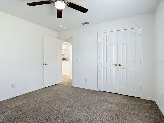 957 VIA BIANCA DRIVE, Davenport, FL 33896