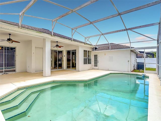 957 VIA BIANCA DRIVE, Davenport, FL 33896