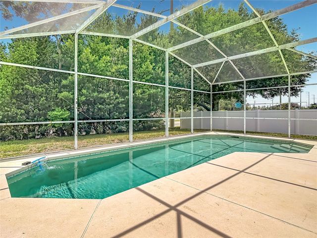 957 VIA BIANCA DRIVE, Davenport, FL 33896