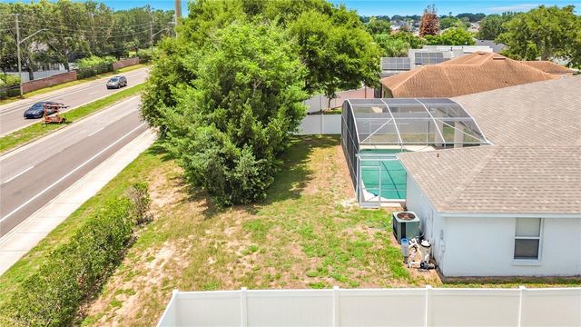 957 VIA BIANCA DRIVE, Davenport, FL 33896