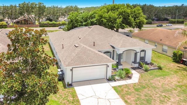 957 VIA BIANCA DRIVE, Davenport, FL 33896
