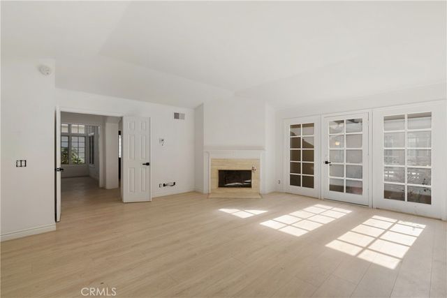 19371 Woodlands, Huntington Beach, CA 92648