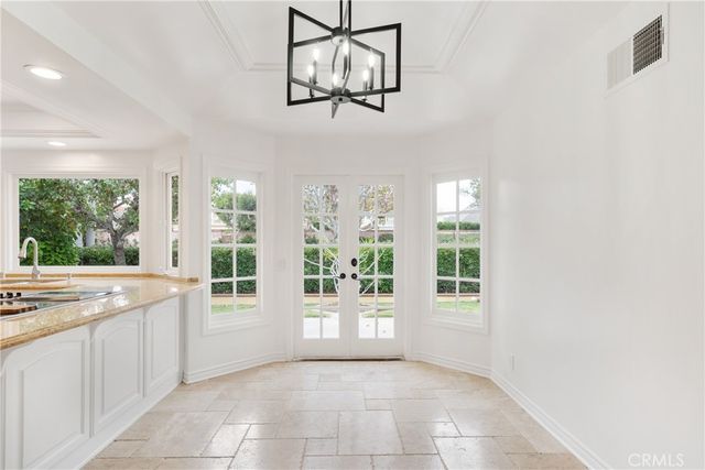 19371 Woodlands, Huntington Beach, CA 92648