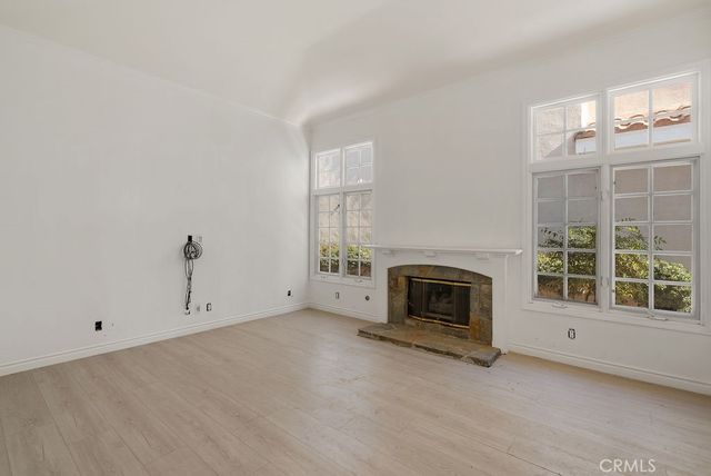 19371 Woodlands, Huntington Beach, CA 92648