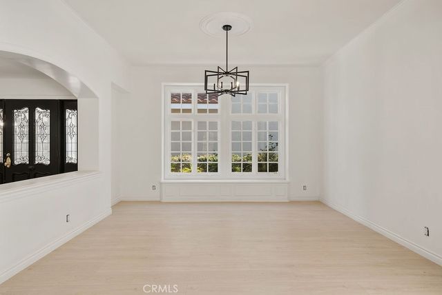 19371 Woodlands, Huntington Beach, CA 92648