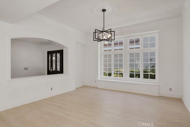 19371 Woodlands, Huntington Beach, CA 92648