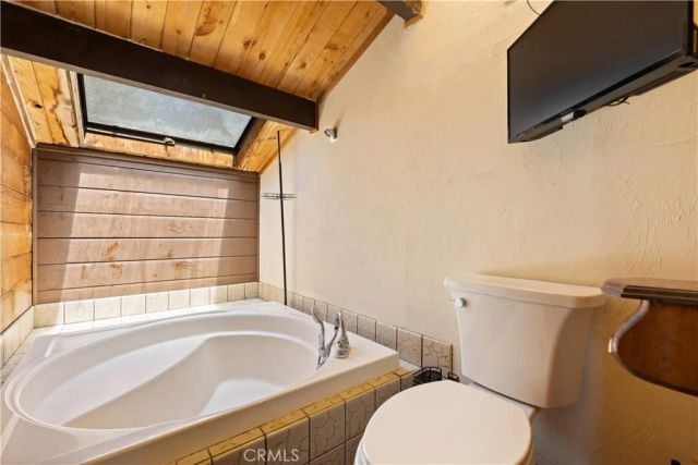 1239 Boggs Lane, Lakeport, CA 95453