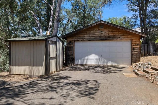1239 Boggs Lane, Lakeport, CA 95453