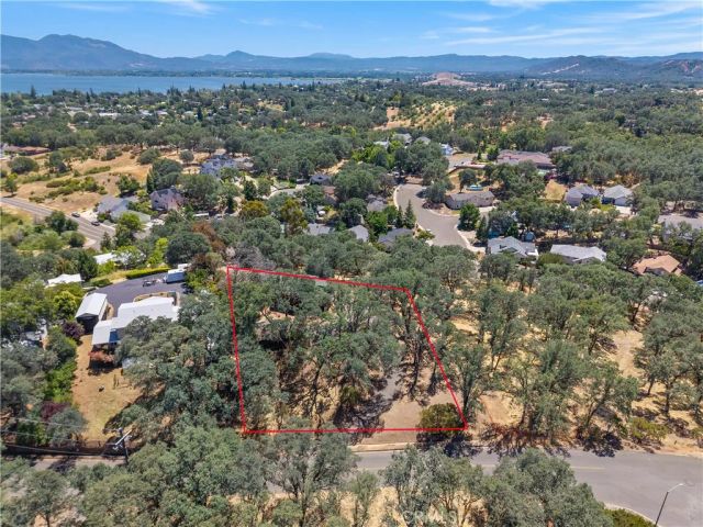1239 Boggs Lane, Lakeport, CA 95453