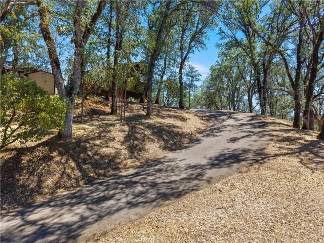 1239 Boggs Lane, Lakeport, CA 95453