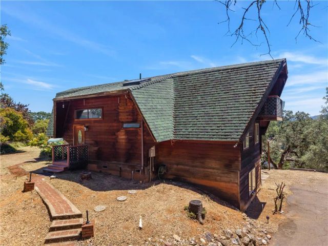 1239 Boggs Lane, Lakeport, CA 95453