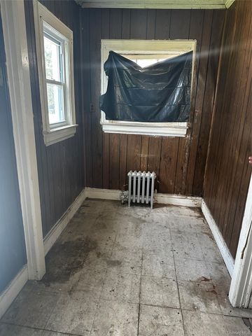 11824 219th Street, Cambria Heights, NY 11411