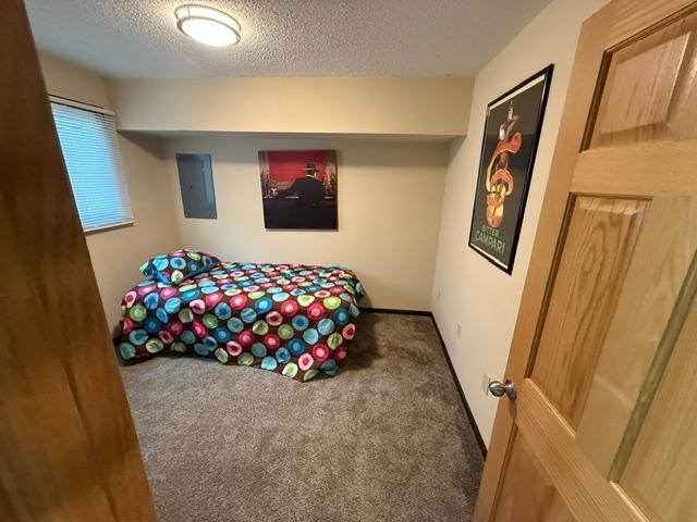 1166 Timbershore Lane, Eagan, MN 55123