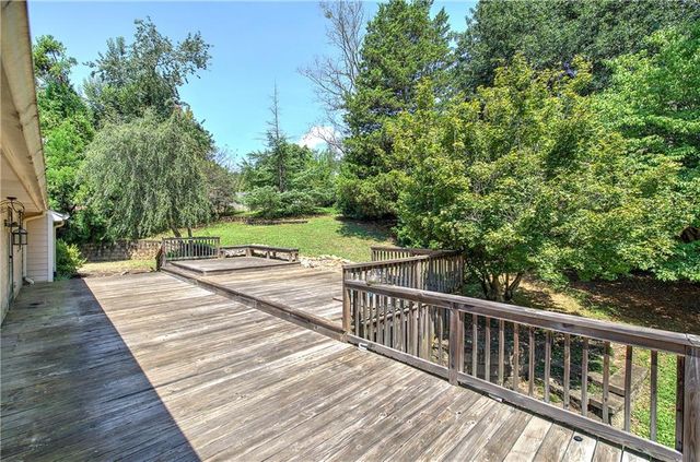 7 Valley Brook Drive SE, Rome, GA 30161