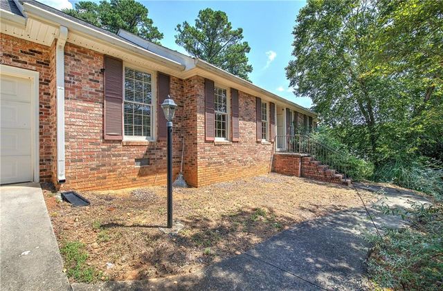 7 Valley Brook Drive SE, Rome, GA 30161