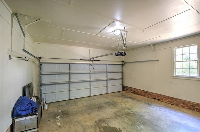 7 Valley Brook Drive SE, Rome, GA 30161