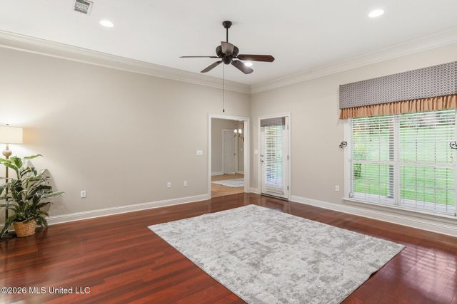 51 Woodville Trace, Hattiesburg, MS 39402