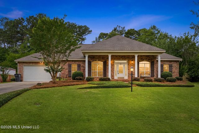51 Woodville Trace, Hattiesburg, MS 39402