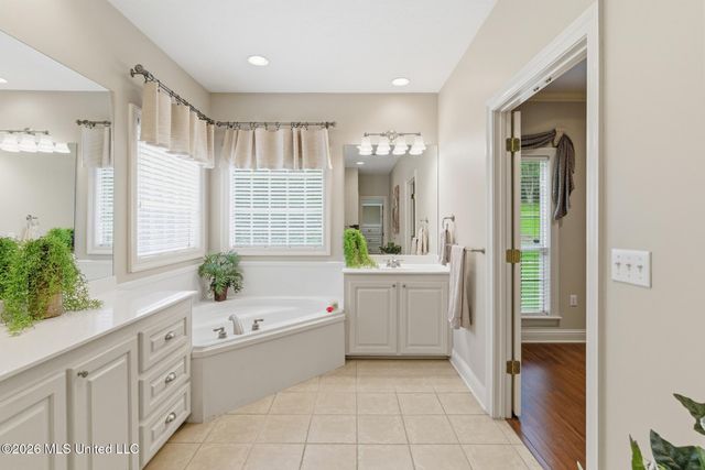 51 Woodville Trace, Hattiesburg, MS 39402