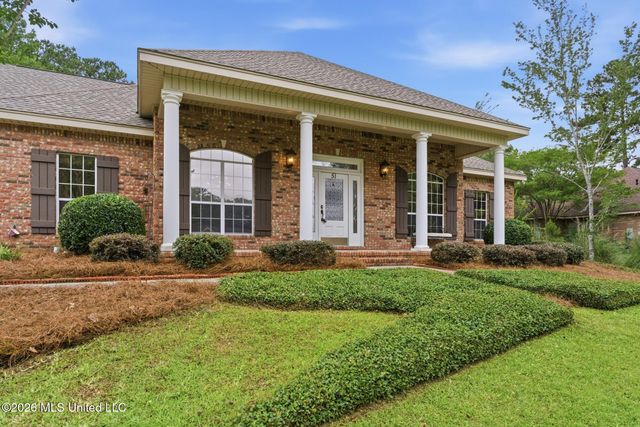 51 Woodville Trace, Hattiesburg, MS 39402