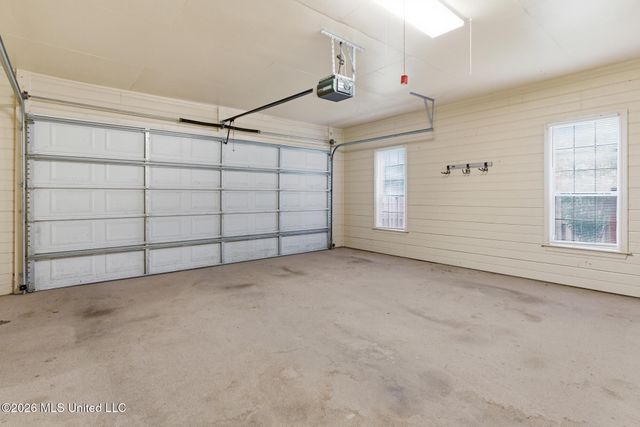 51 Woodville Trace, Hattiesburg, MS 39402