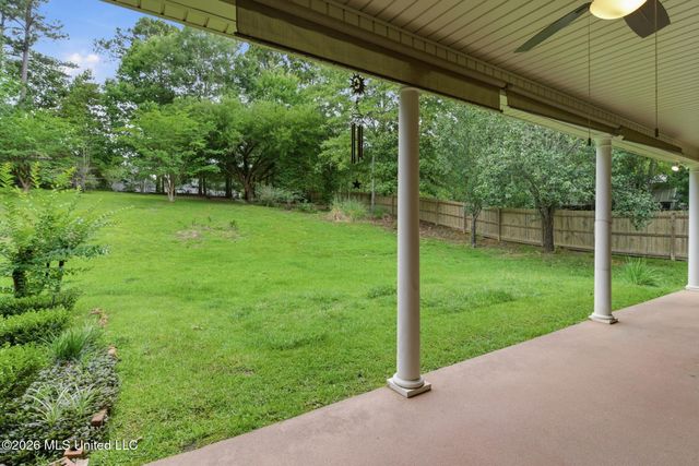 51 Woodville Trace, Hattiesburg, MS 39402
