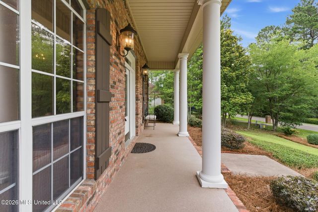 51 Woodville Trace, Hattiesburg, MS 39402