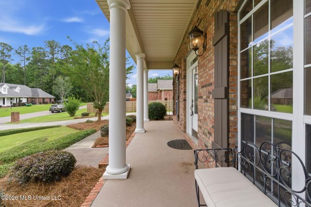 51 Woodville Trace, Hattiesburg, MS 39402