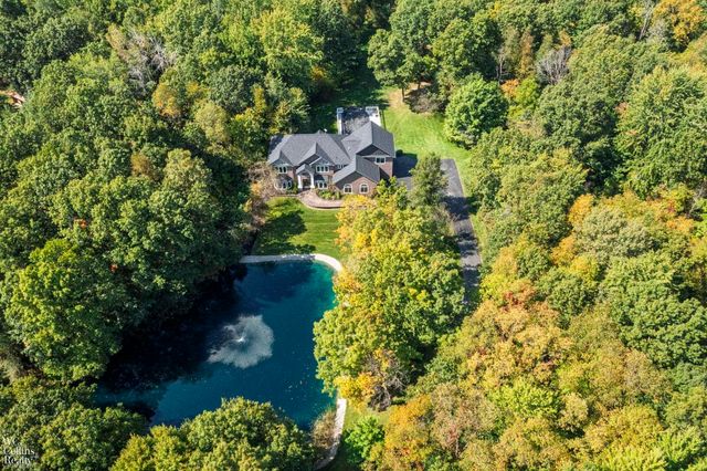 438 State Park Rd Road, Groveland Twp, MI 48462