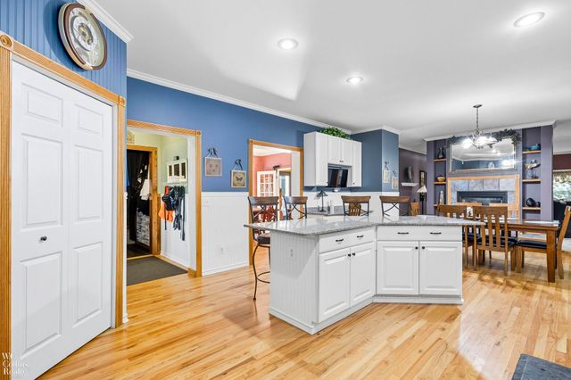 438 State Park Rd Road, Groveland Twp, MI 48462