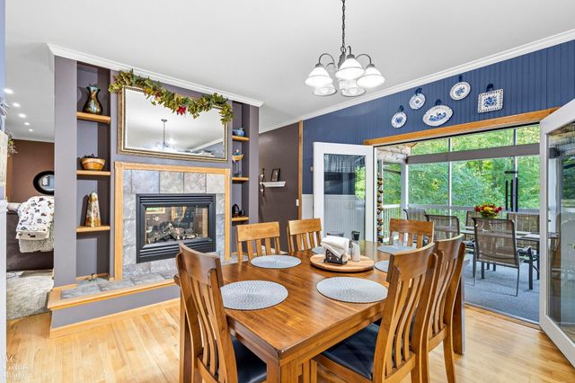 438 State Park Rd Road, Groveland Twp, MI 48462
