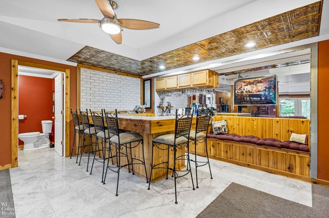 438 State Park Rd Road, Groveland Twp, MI 48462