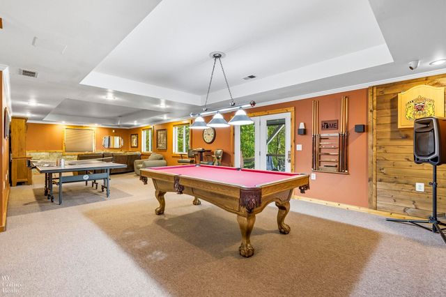 438 State Park Rd Road, Groveland Twp, MI 48462