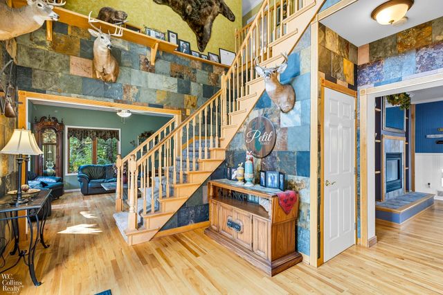 438 State Park Rd Road, Groveland Twp, MI 48462