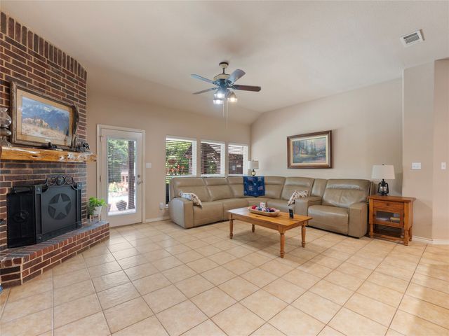 1533 Melanie Trail, Midlothian, TX 76065