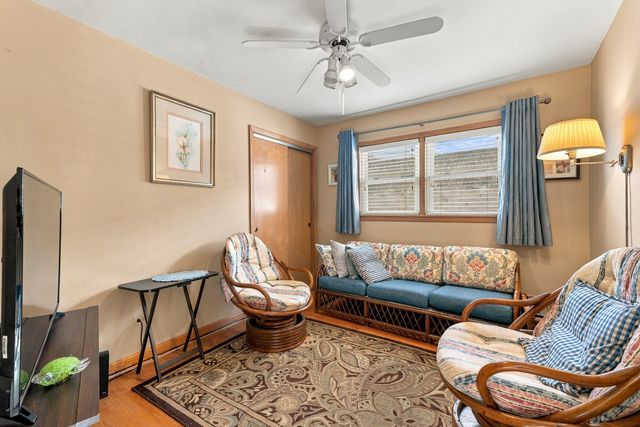 2430 Westover Avenue, North Riverside, IL 60546