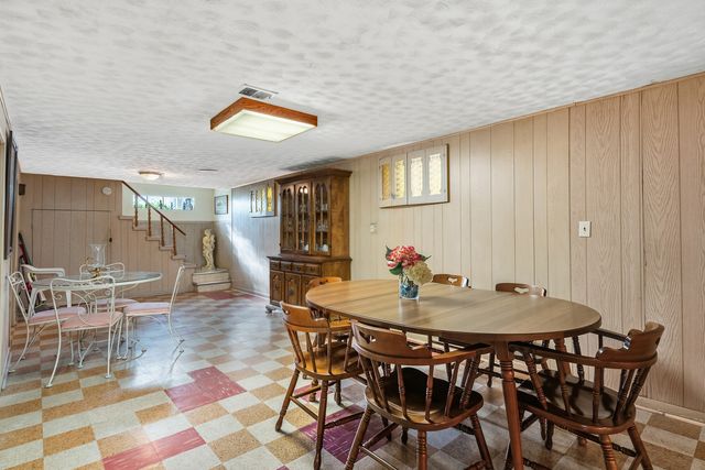 2430 Westover Avenue, North Riverside, IL 60546