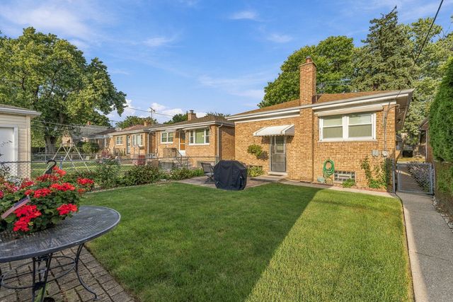 2430 Westover Avenue, North Riverside, IL 60546