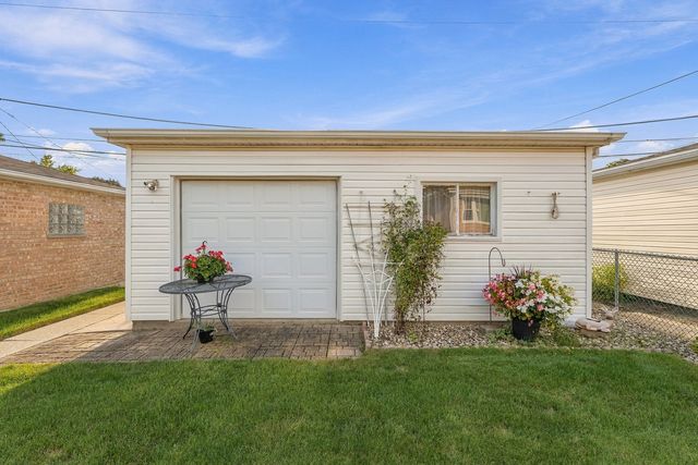 2430 Westover Avenue, North Riverside, IL 60546
