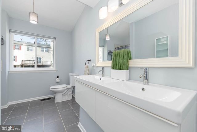 10 MILLWHEEL CT, Baltimore, MD 21236