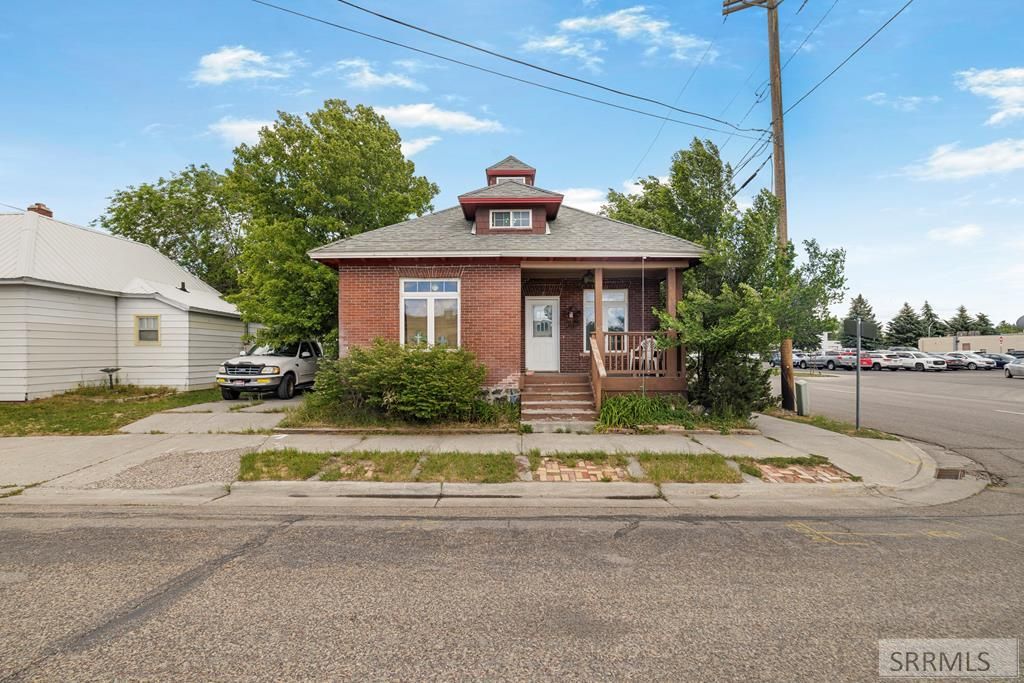 900 Shoup Avenue, Idaho Falls, ID 83402
