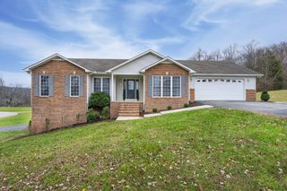 3573 Aspen Trl, Cookeville, TN 38506