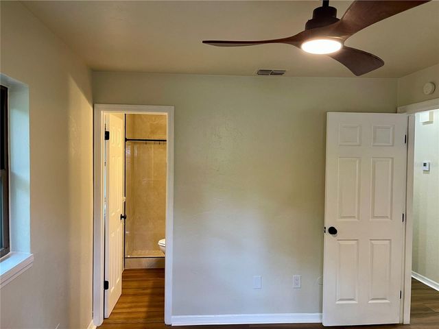 1715 NE 6TH PLACE, Gainesville, FL 32641