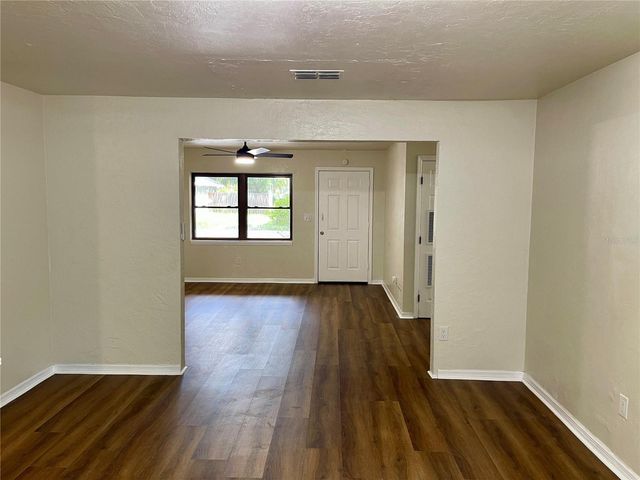 1715 NE 6TH PLACE, Gainesville, FL 32641