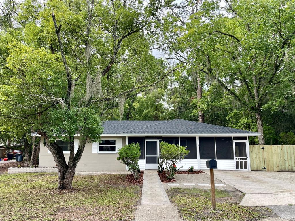 1715 NE 6TH PLACE, Gainesville, FL 32641