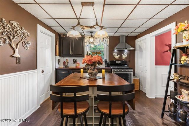 11 Ann Street, Freehold, NJ 07728