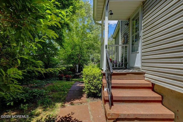 11 Ann Street, Freehold, NJ 07728
