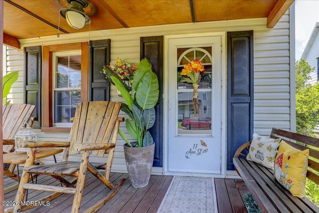 11 Ann Street, Freehold, NJ 07728