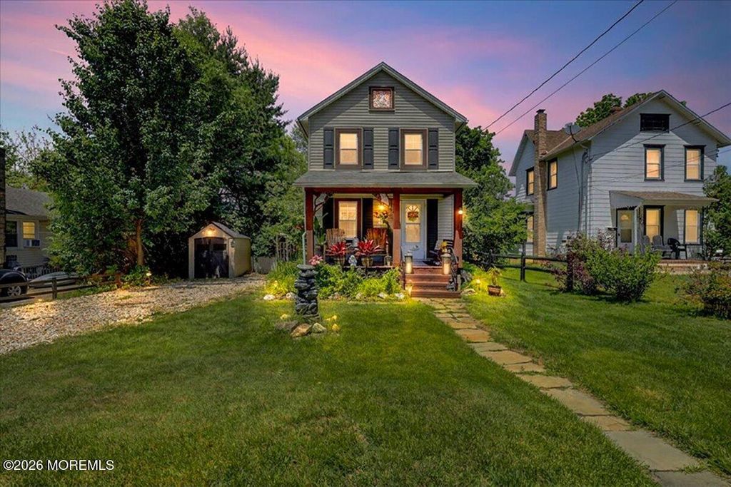 11 Ann Street, Freehold, NJ 07728